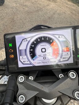 CF moto NK 300 - 5