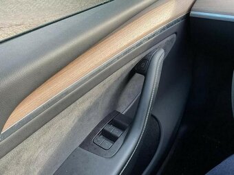 Tesla Model Y PERFORMANCE 534 hp - 5