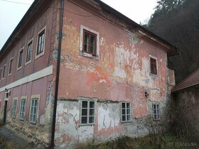 Bez maklérov predám historicky dom v lokalite Kozelník (ID:  - 5