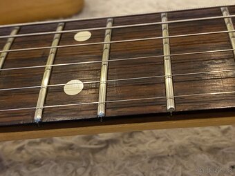 Fender Classic 70's Stratocaster - 5