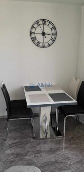 Moderný 3-izbový byt po kompletnej rekonštrukcii v Šali –Več - 5