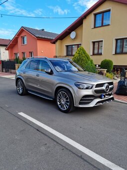 Mercedes GLE SUV 400d ročník 2021 - 5