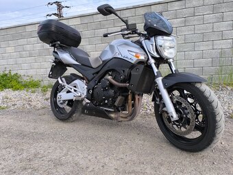 Suzuki gsr 600 - 5