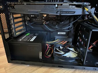 Predám herný PC I5/GTX1070OC/32GB/512+1TB SSD/W11 - 5