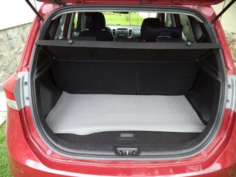 Predám Hyundai ix20 1,6 Style, 92 kW, M6 - 5