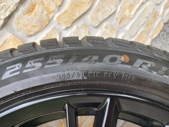 BMW 3 G20 zimní sada 796 dvourozměr 225/45 a 255/40 R18 - 5