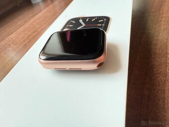 Apple Watch 6Gold 40mm - 5