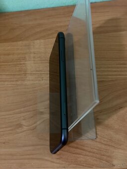 Dobrý deň Ponúkam na predaj iPhone 11 128GB Black - 5