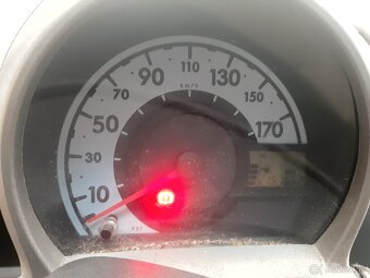 Predam Toyota aygo 2007 - 5