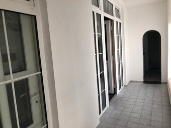 Prenajmem zrekonštruovanú kanceláriu – 42 m² - 5