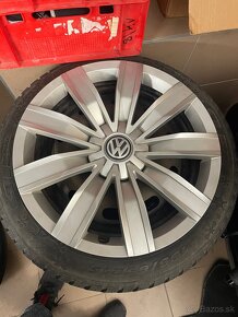 PUKLICE VW R17 - 5