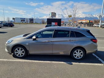 Opel Astra ST Combi 81kw Manuál - 5