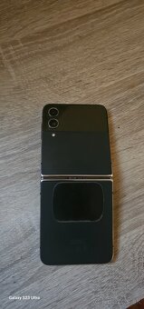 Samsung galaxi z flip 4 - 5