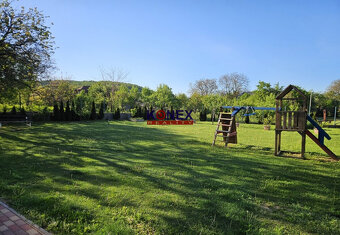 Na predaj krásny stavebný pozemok v obci Vinné ???? - 5