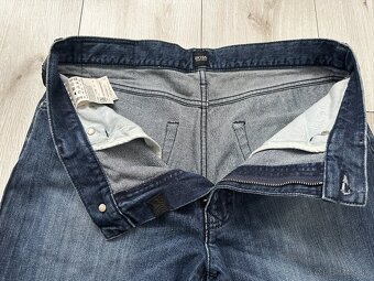 Pánske,kvalitné džínsy HUGO BOSS - velkosť - 34/36 - 5