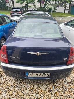 Predám. Chrysler c300 - 5