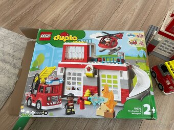LEGO DUPLO 10970 Hasičská stanica a vrtuľník - 5