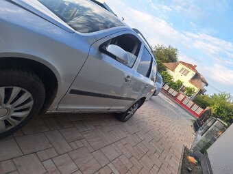 Škoda Octavia 1.9tdi 77kw 4x4 NA nahradne diely vcelku - 5
