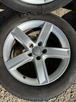 Predam originalne elektrony 5x112 r17 pneu 215/55 Pirelli - 5