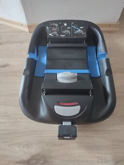 Autosedačka (vajíčko) + Isofix základňa - 5