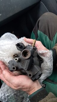 predám vstrekovacie čerpadlo - 5