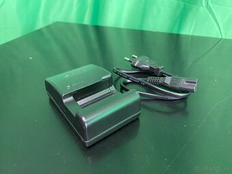 SONY A6300 + SONY FE 28-70mm - 5