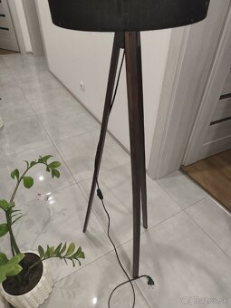 Predám stojacu lampu - 5