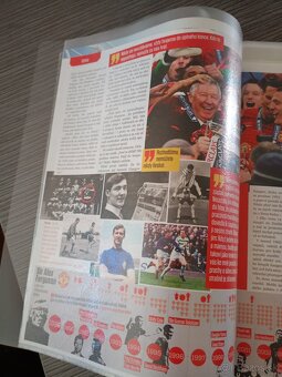 Manchester United - 5