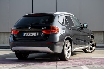 BMW X1 xDrive 20d A - T - 5
