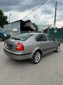 Škoda Octavia 2 Sedan 1.9 TDI BXE bez DPF Elegance - 5