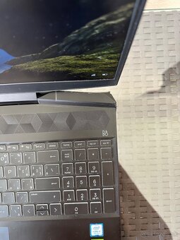 HP Pavilion Gaming 15 - 5