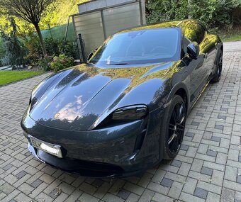Porsche Taycan 4 Cross Turismo, Batery performance + - 5