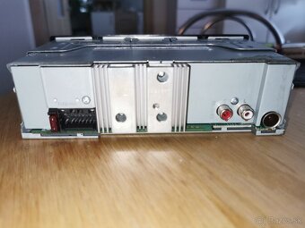 Plne funkčné autorádio JVC - 5