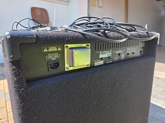 Zosilňovač Fender Rumble 100+ korg Ax5b a the t.mix802 - 5