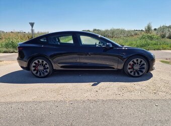 Tesla Model 3 Performance AWD - 5