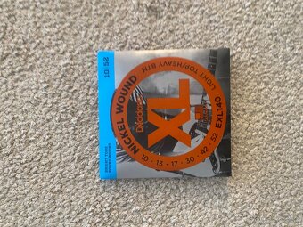 Fender Squier Stratocaster - 5