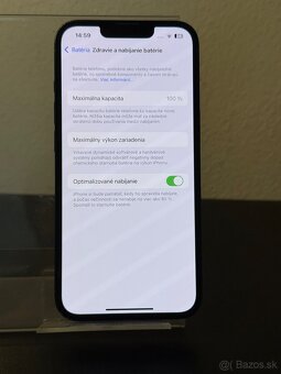 Predám Apple iPhone 13 256GB Bežné známky používania - 5