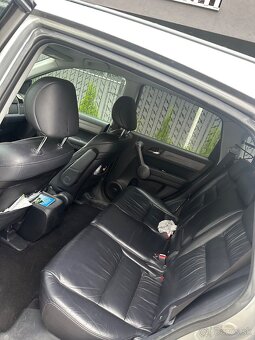 Honda cr-v 2,2 - 5