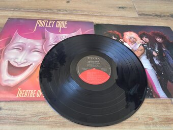 Lp Mötley Crüe - Theatre of Pain/ USA - 5