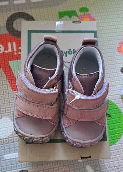 Nove detske topanocky - 5