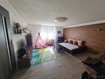 predaj rodinný dom s veľkou záhradou a terasou - 5