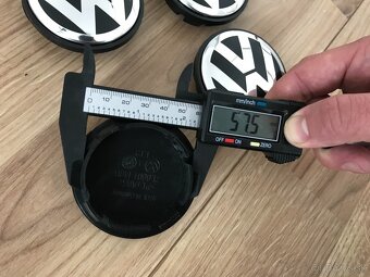 Stredové krytky - pukličky diskov - 5