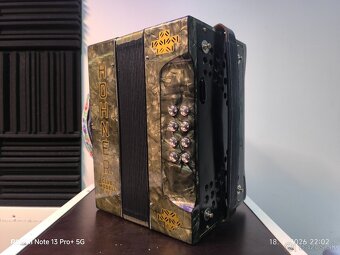 Predám heligonku HOHNER Club IV - 5