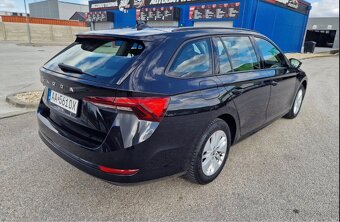 Škoda Octavia Combi 2.0 TDI SCR Ambition DSG - 5