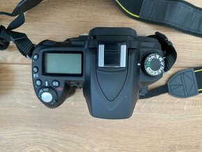 Nikon D90 + 2 objektívy + príslušenstvo - 5
