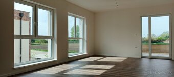 LUXUSNÝ NOVÝ VZOROVÝ 3IZBOVÝ BYT DIAKOVCE ŠALA 139500 EUR - 5
