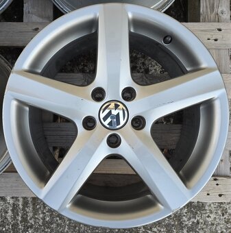 ORIGINÁL VW HLINÍKOVÉ DISKY 5x112 R17 - 5