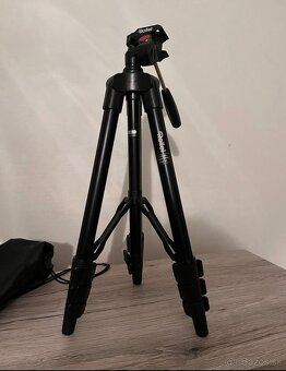 Canon EOS 250D čierny + 18-55mm IS STM komplet príslušenstvo - 5