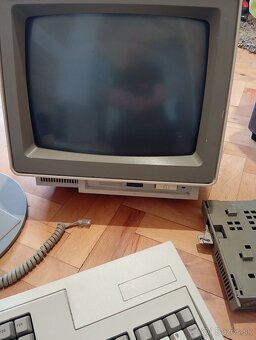 IBM monitor plus klávesnica - 5