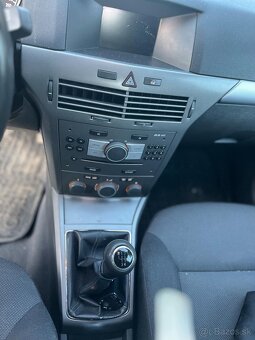 Opel Astra H 1.4 16V (66 kW) - 5